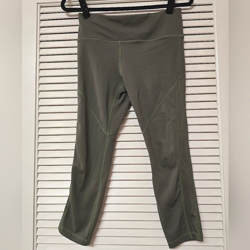 VIE Active - Olive Green Workout Athletic Activewear Leggings